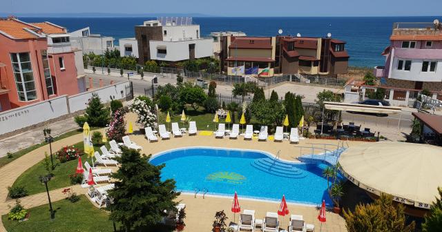 Sunny-Hotel-OVERVIEW-06