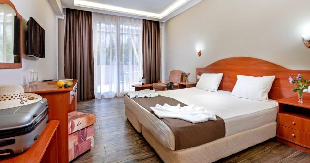 Sunny-Hotel-ECONOMY-ROOM-01