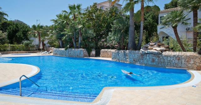 Vistamar-POOL-01