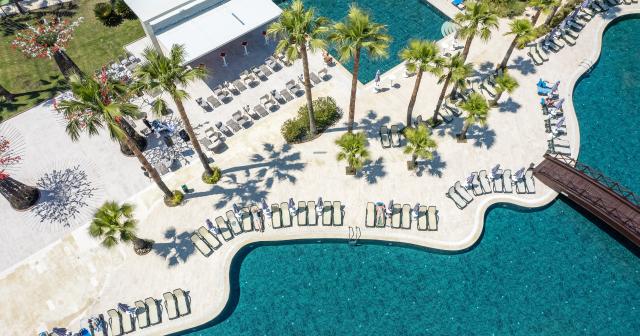 Siam-Elegance-2025-POOL-02
