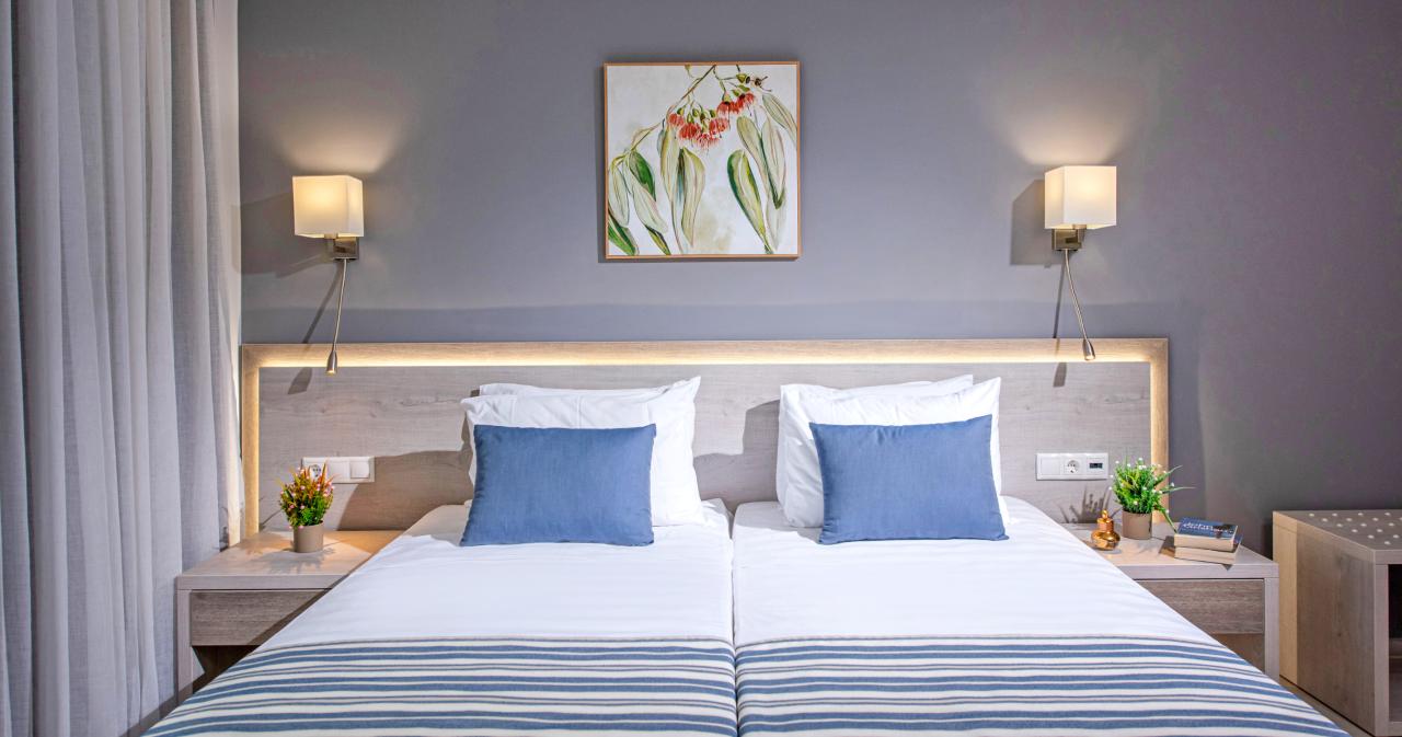 Saint-George-Gournes-Bay-ROOM-DOUBLE-OR-TRIPLE-02
