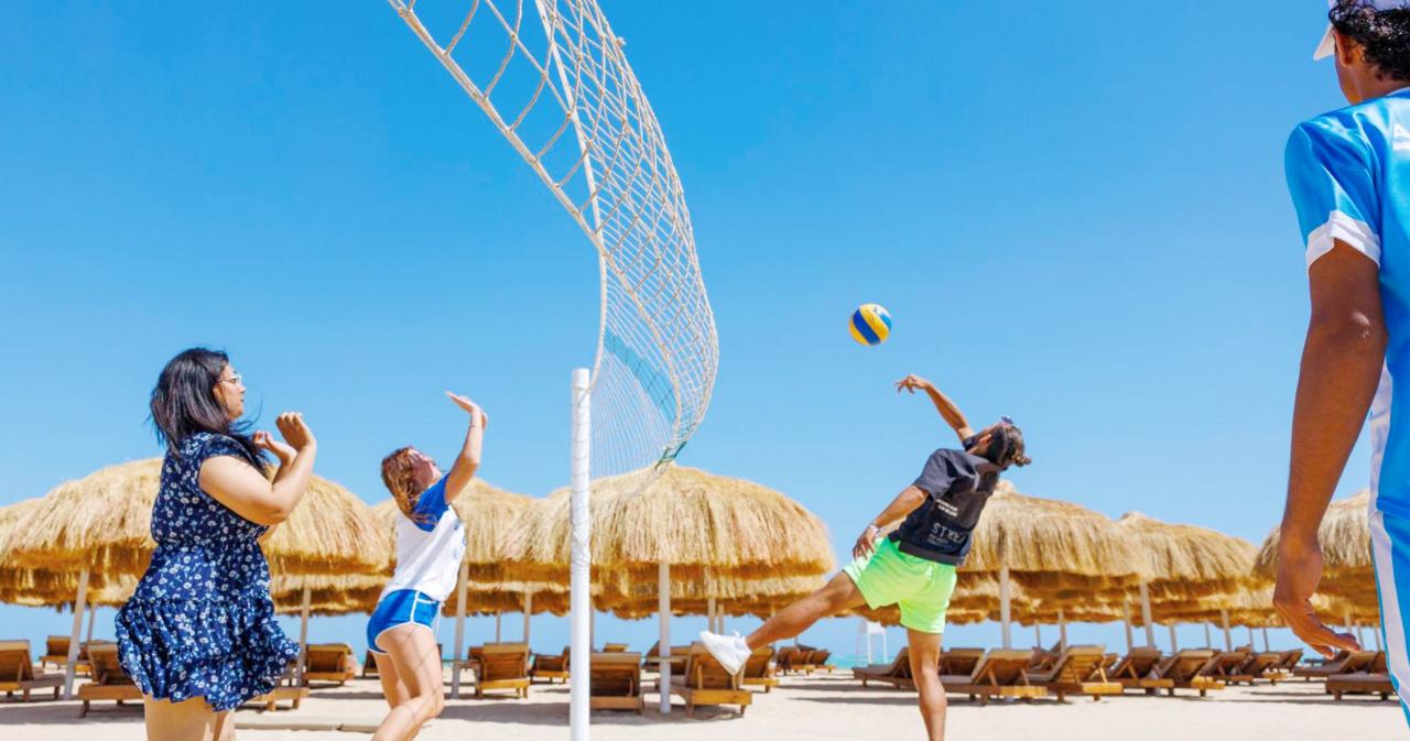 Sunrise-Solara-Aqua-Park-Resort-VOLLEYBALL