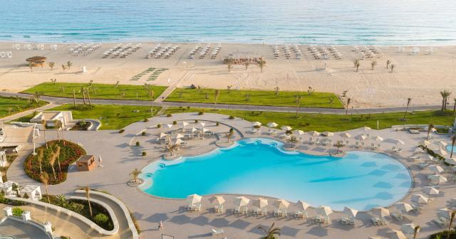 Cleopatra-Sidi-Heneish-POOL-OVERVIEW-01
