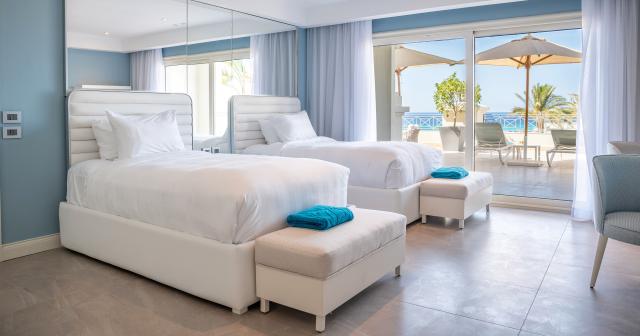 Cleopatra-Sidi-Heneish-ROOM-03