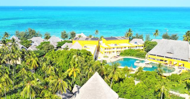 Reef-Beach-Resort-OVERVIEW
