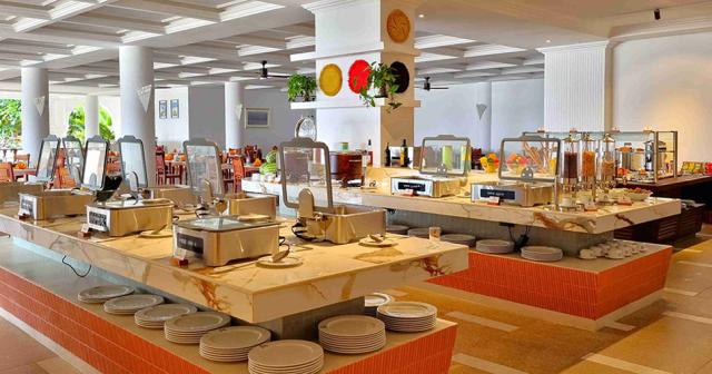 Shukran-Palace-RESTAURANT-01