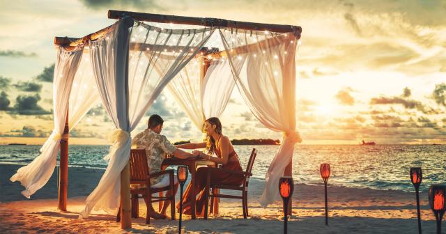 Sun-Siyam-Vilu-Reef-2025-DINNING