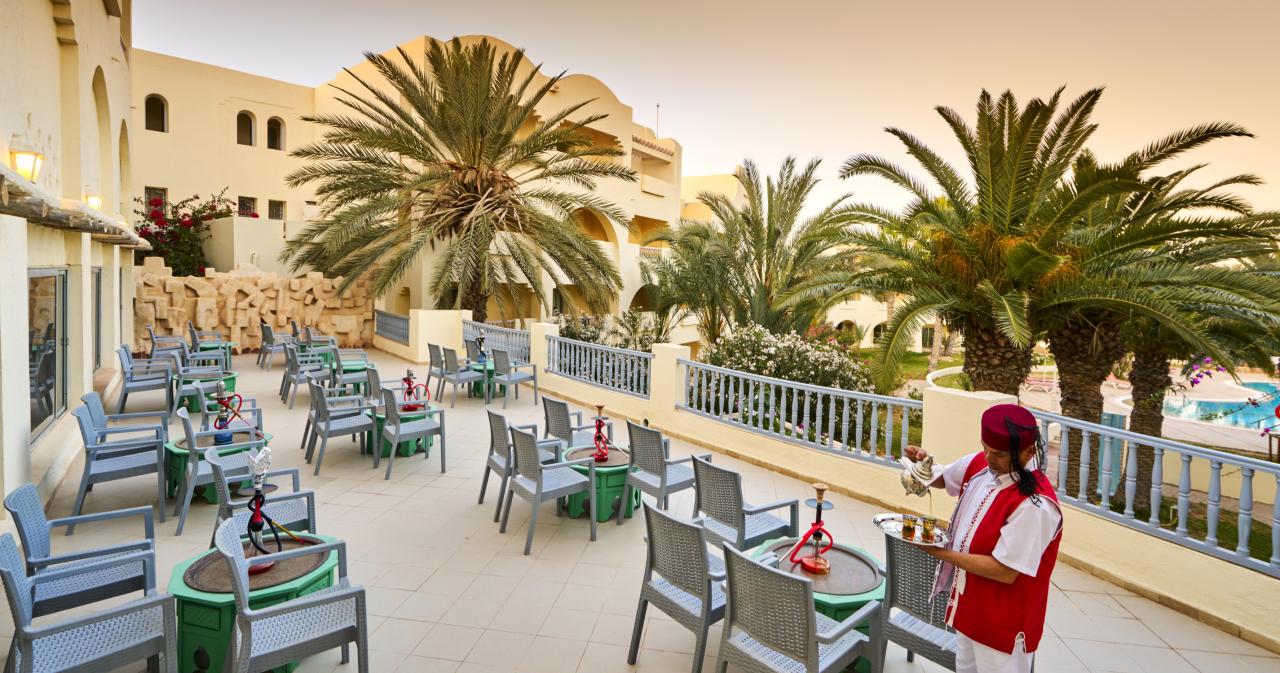 Les-Quatre-Saisons-and-Aqupark-TERRACE-2025-02