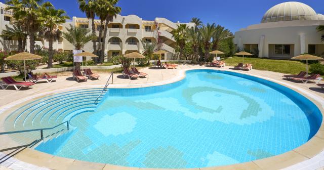 Les-Quatre-Saisons-and-Aqupark-POOL-2025-02