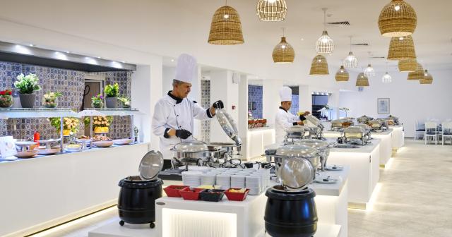 Les-Quatre-Saisons-and-Aqupark-RESTAURANT-2025-03