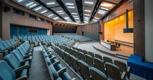Hvd-Riviera-Beach-CONFERENCE-ROOM