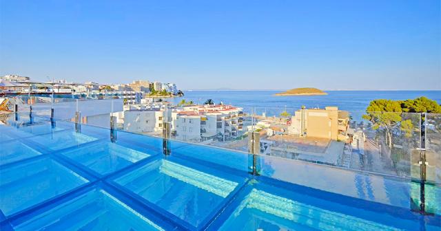 Innside-Calvia-Beach-SEA-VIEW