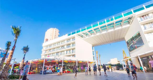 Innside-Calvia-Beach-HOTEL-BUILDING-02