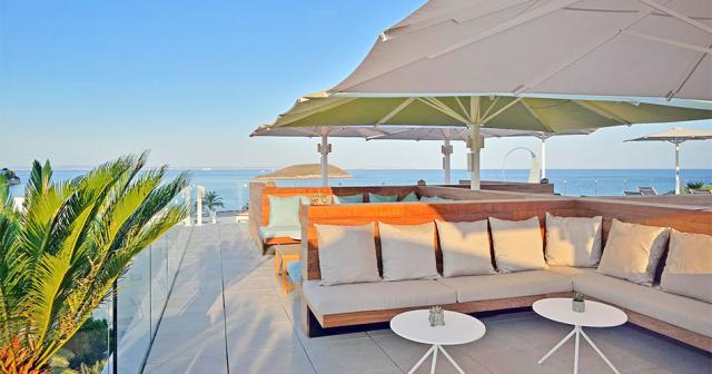 Innside-Calvia-Beach-LOUNGE