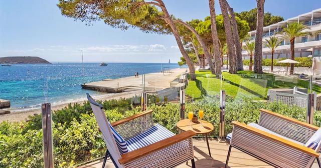 Melia-Calvia-Beach-LOUNGE