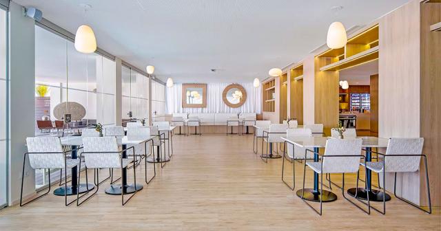 Melia-Calvia-Beach-RESTAURANT-04