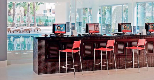 Sol-Guadalupe-INTERNET-CAFE