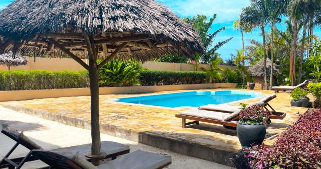 Ahg-Hisia-Nungwi-Experience-Hotel-SECOND-POOL-02