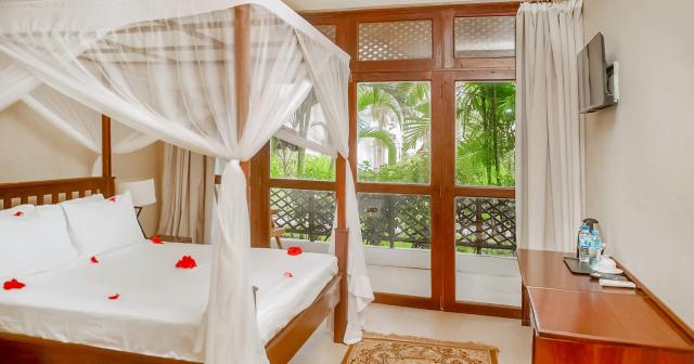 Ahg-Hisia-Nungwi-Experience-Hotel-SUPERIOR-ROOM