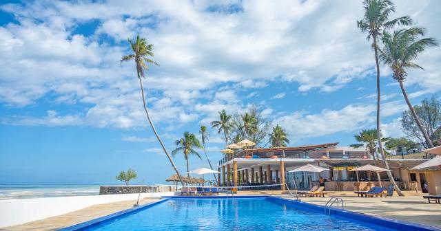 Royal-Mandarin-Resort-POOL-2025-03-NEW