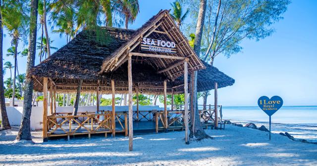 Royal-Mandarin-Resort-SEAFOOD-RESTAURANT-2025-NEW