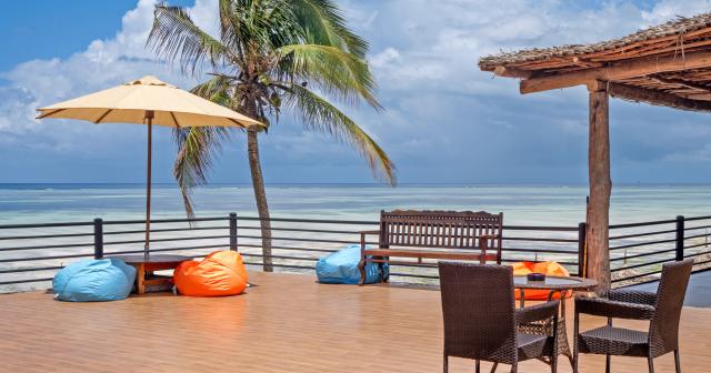 Royal-Mandarin-Resort-TERRACE-2025-01-NEW