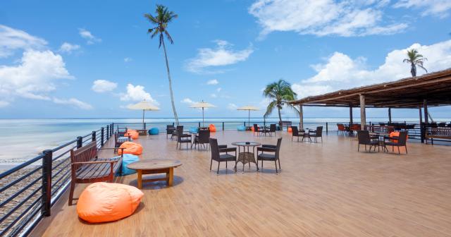 Royal-Mandarin-Resort-TERRACE-2025-03-NEW