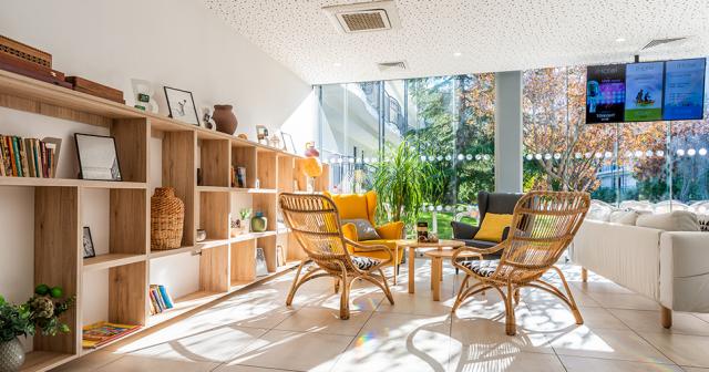 Ihotel-Sunny-Beach-LOBBY-BAR-03