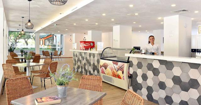 iHotel-Sunny-Beach-2023-BAR