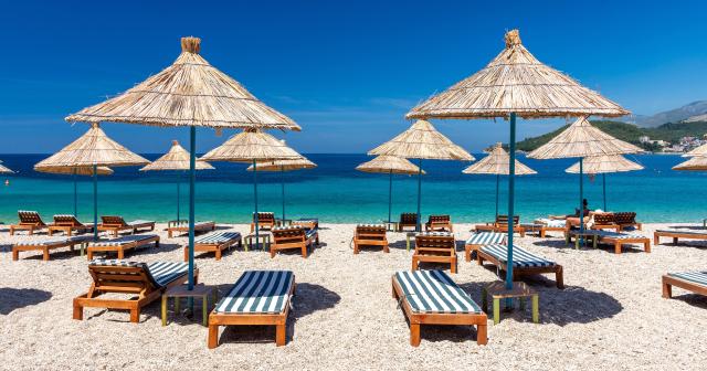 Bounty-ALBANIAN-BEACH