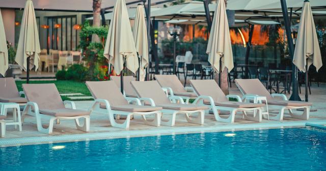 Bounty-POOL-02
