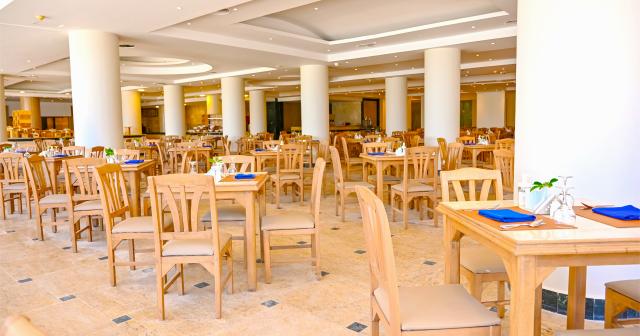 Sunrise-Le-Jardin-Aqua-Park-RESTAURANT