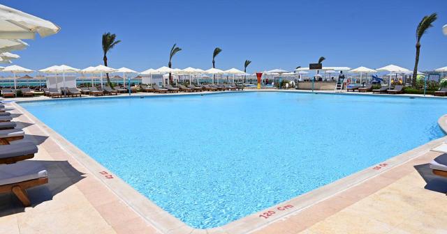 Sunrise-Riviera-Aqua-Park-Resort-SPLASH-POOL