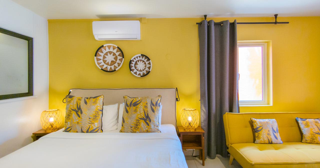 Flowers-Of-Paradise-ROOM-01