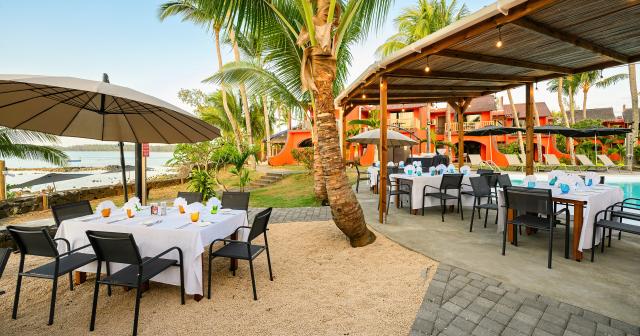 Flowers-Of-Paradise-RESTAURANT-01
