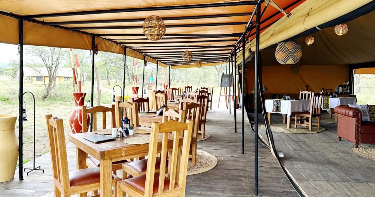 3-Dny-Na-Safari-Serengeti-S-Relaxem-Na-Zanzibaru-15