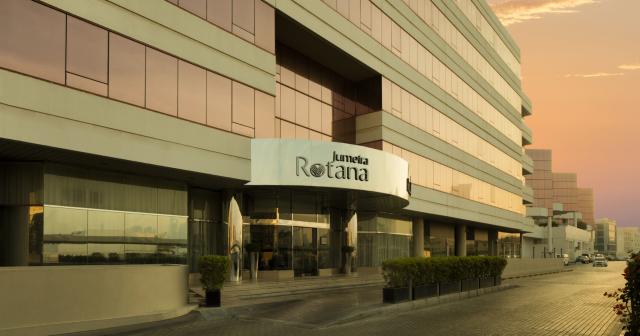 Jumeirah-Rotana-ENTRANCE