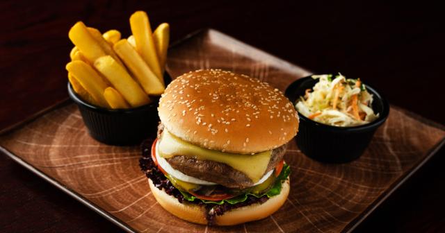 Jumeirah-Rotana-FOOD-03
