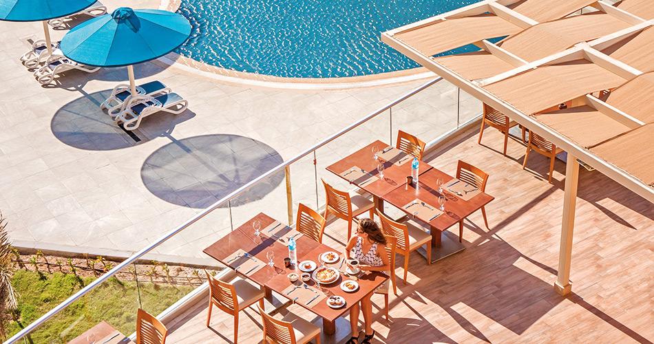 Amwaj-Beach-Club-RESTAURANT-TERRACE-2023-NEW