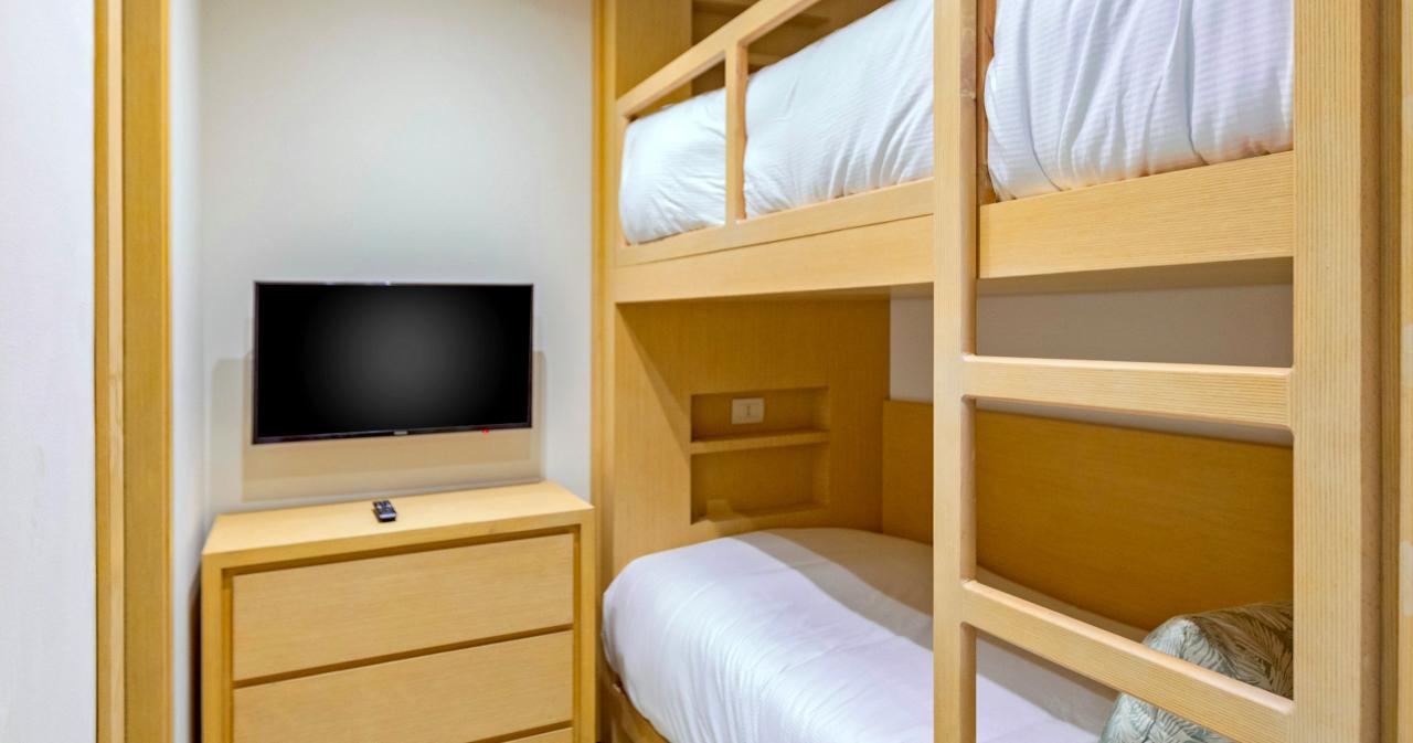 Amwaj-Beach-Club-Abu-Soma-ROOM-FAMILY-BUNKBED-2025-NEW-03