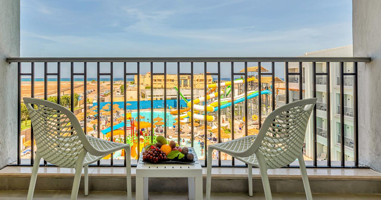Amwaj-Beach-Club-Abu-Soma-ROOM-FAMILY-BUNKBED-2025-NEW-04