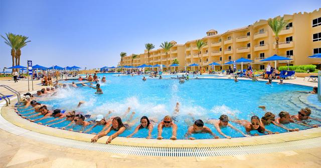 Amwaj-Beach-Club-2023-POOL-AEROBIC