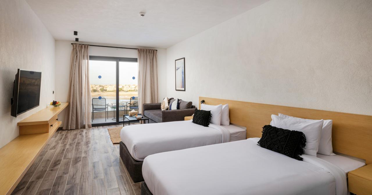 Creek-Hotel-and-Residences-El-Gouna-ROOM-PREMIUM-LAGOON-VIEW-02