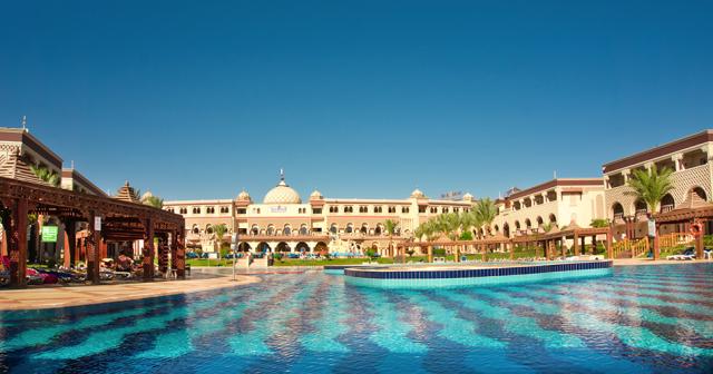 Sentido-Mamlouk-Palace-Resort-and-Spa-POOL-2