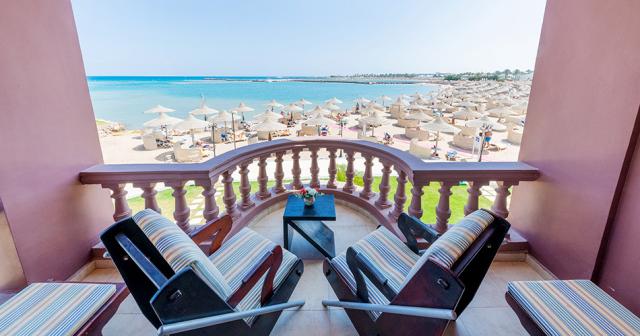 Mamlouk-Palace-Resort-and-Spa-EXECUTIVE-SUITE-BALCONY-2024