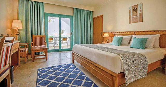 Sunrise-Garden-Beach-Resort-and-Spa-ROOM