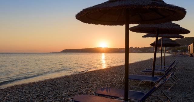 Avra-Beach-Resort-Hotel-a-Bungalows-BEACH