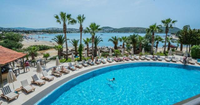 Amilla Beach