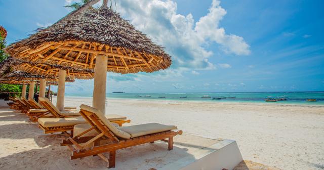 Ahg-Dreams-Bay-Beach-BEACH-02