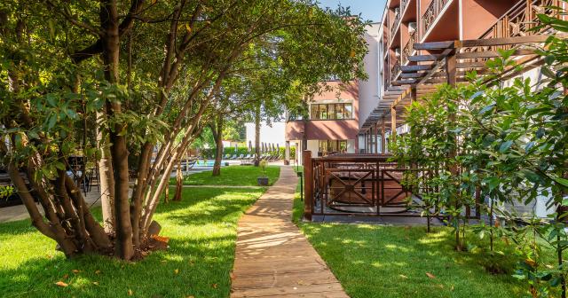 Noma-Boutique-GARDEN